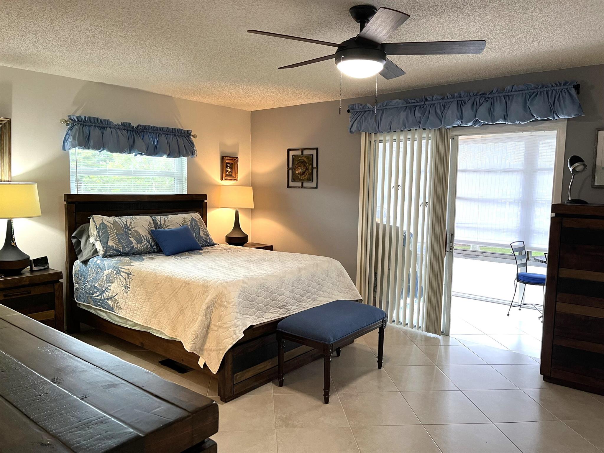 70 Royal Oak Court 203