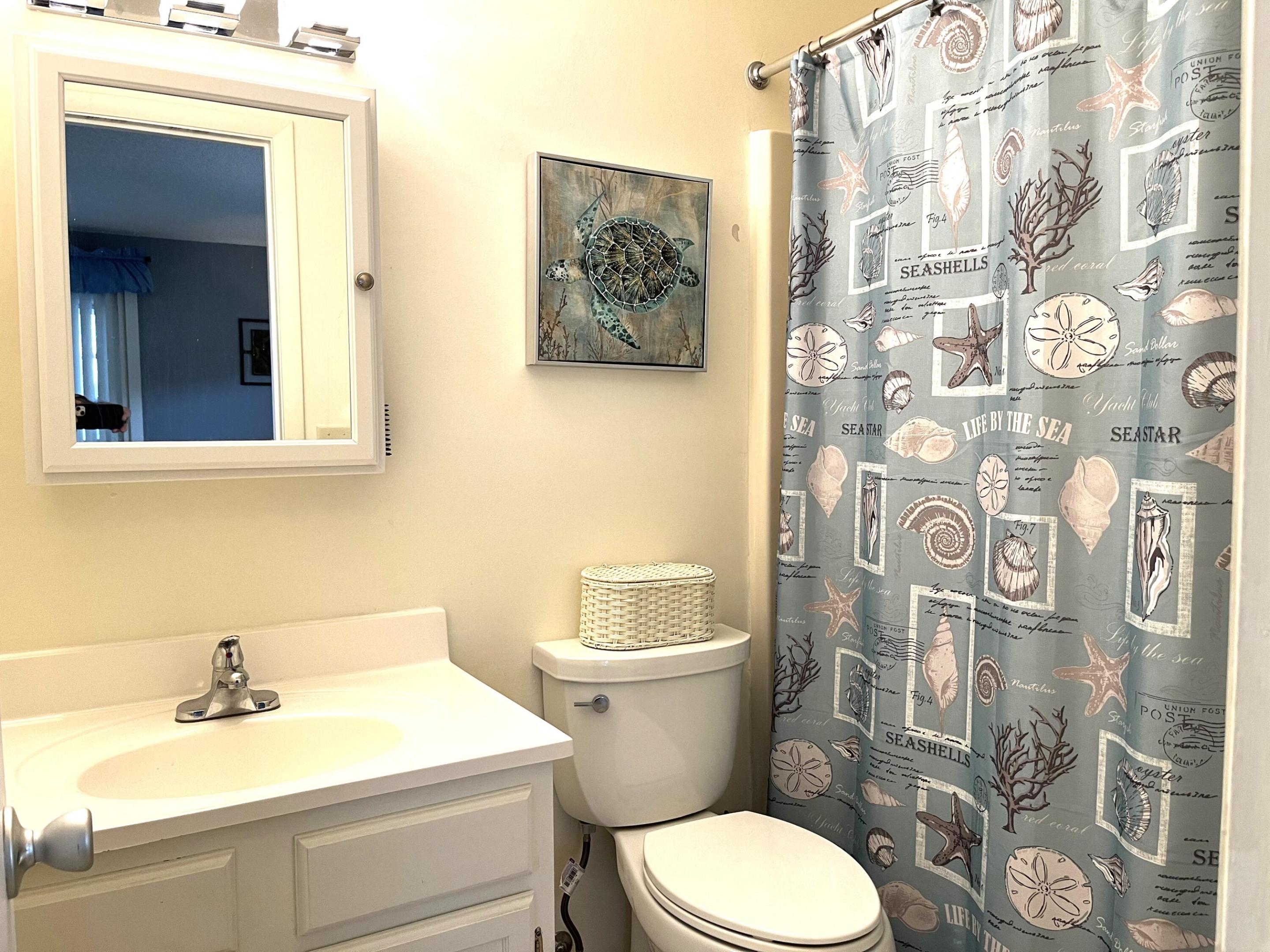 70 Royal Oak Court 203