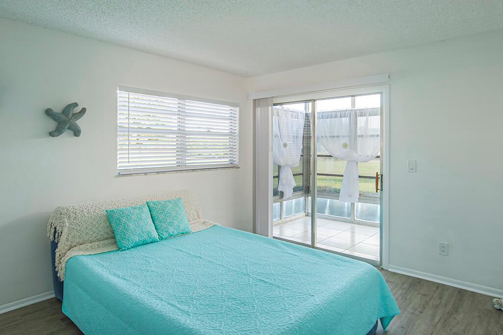 64 Woodland Drive 102