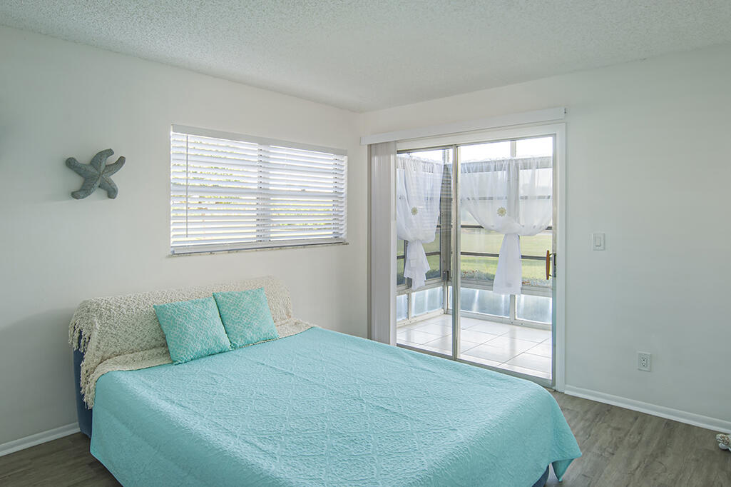 64 Woodland Drive 102