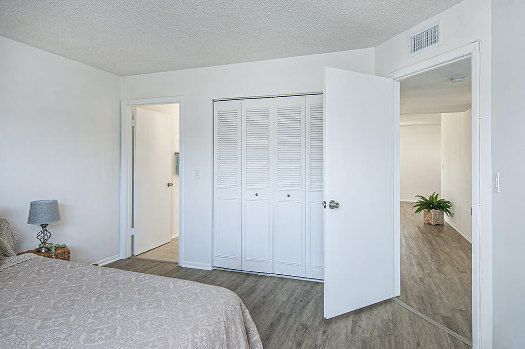 64 Woodland Drive 102
