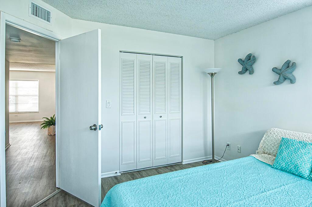 64 Woodland Drive 102