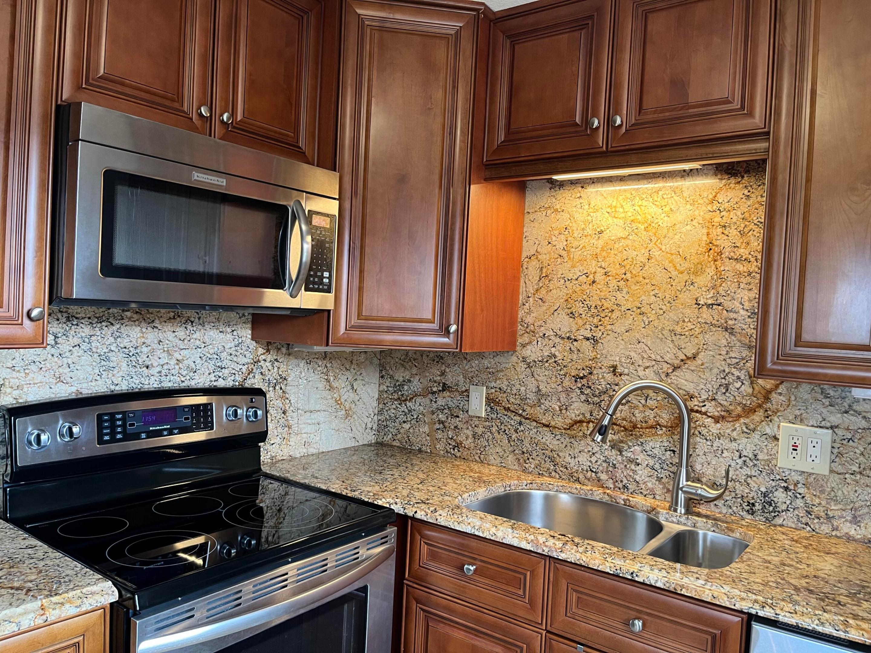34 Pine Arbor Lane 205