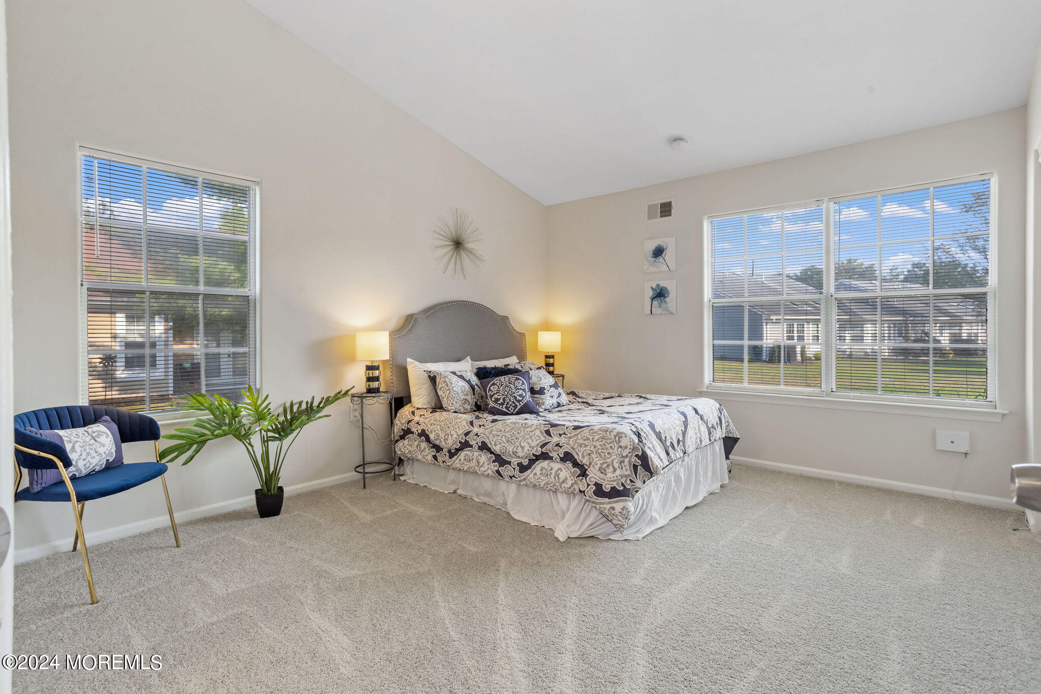 1193A Thornbury Lane