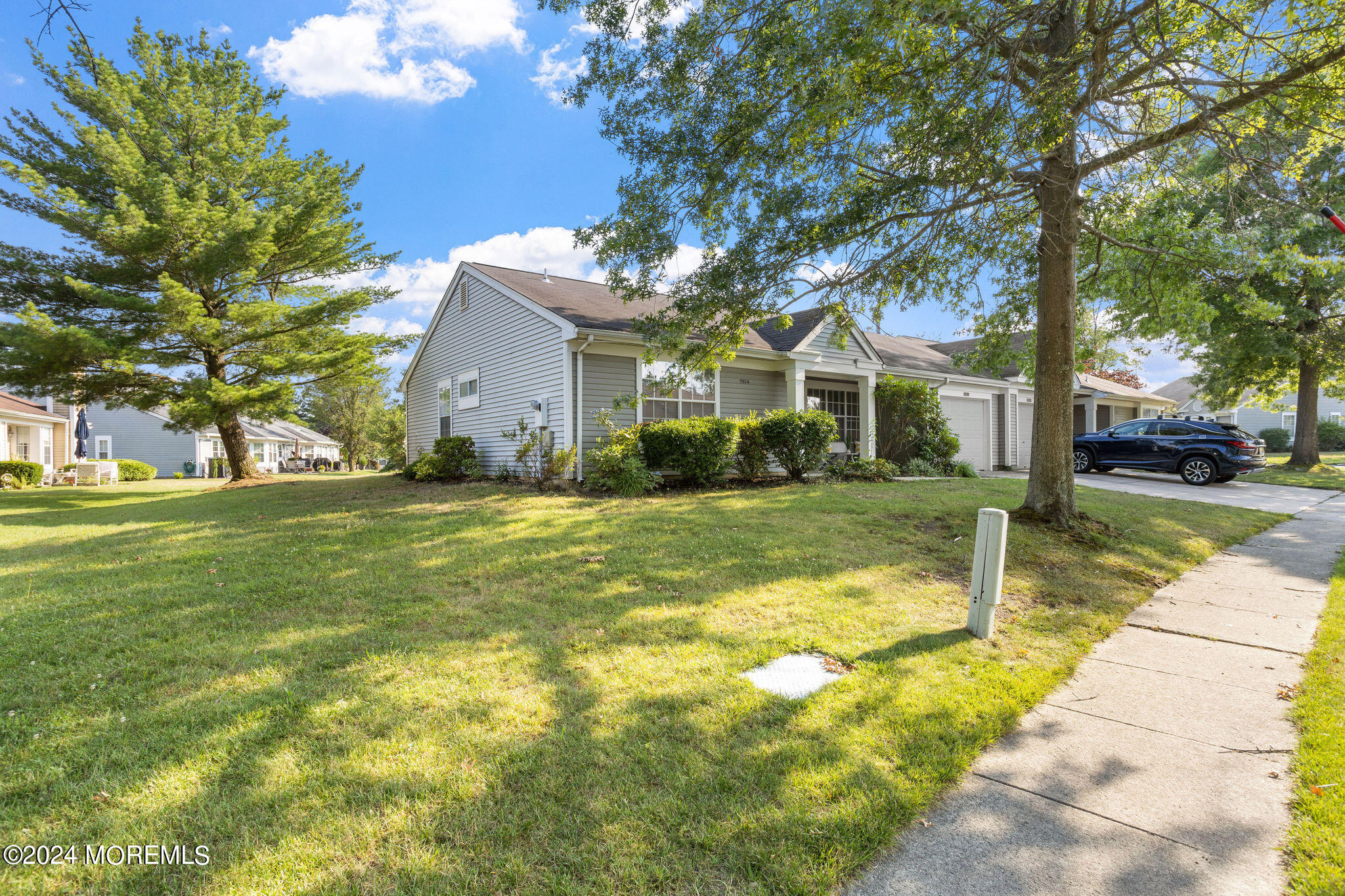 1193A Thornbury Lane