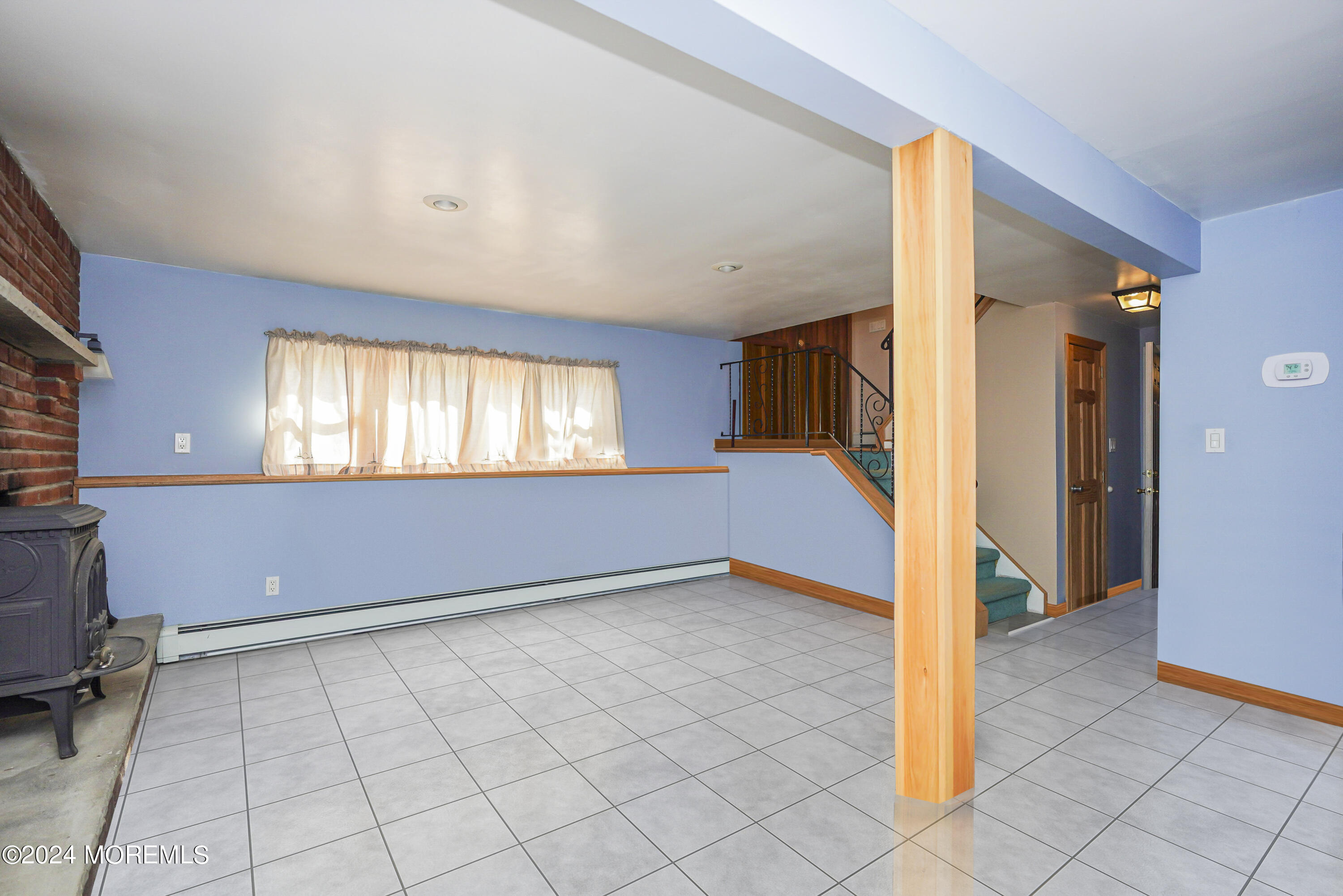 719 John Terrace