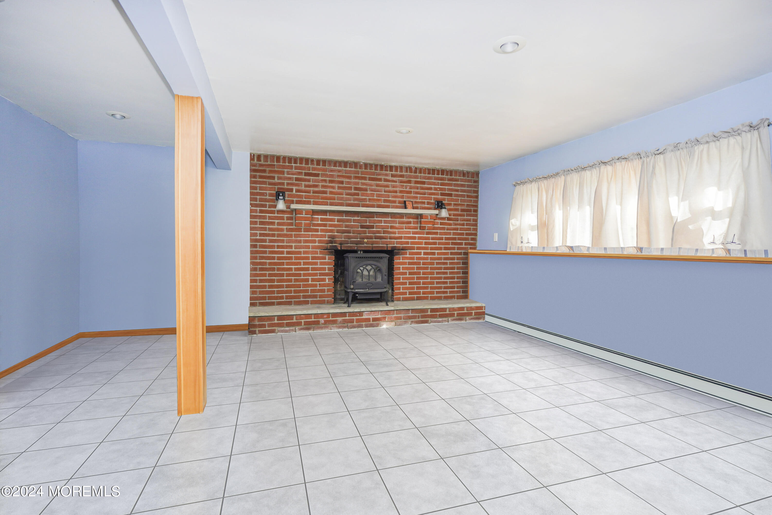 719 John Terrace