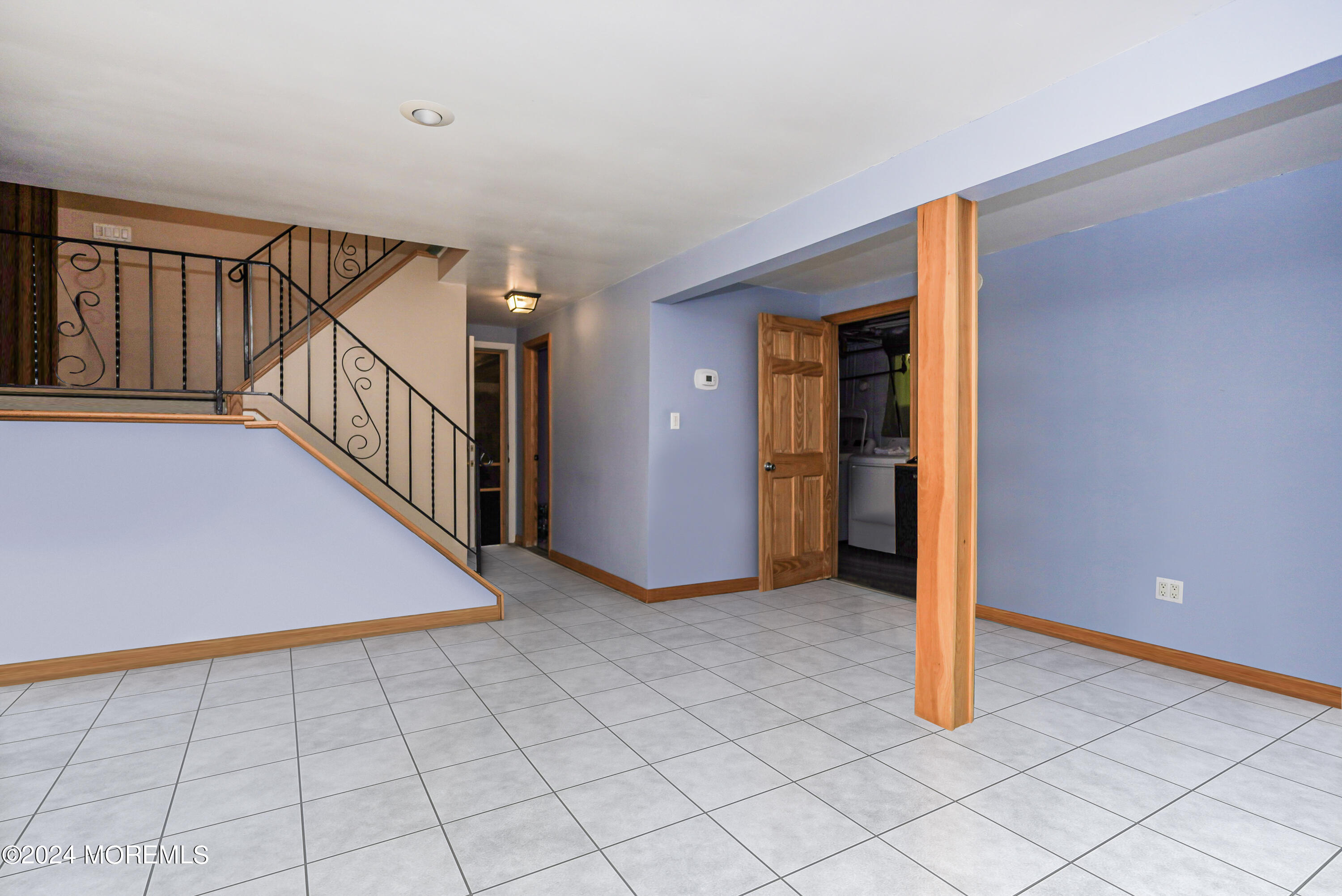 719 John Terrace