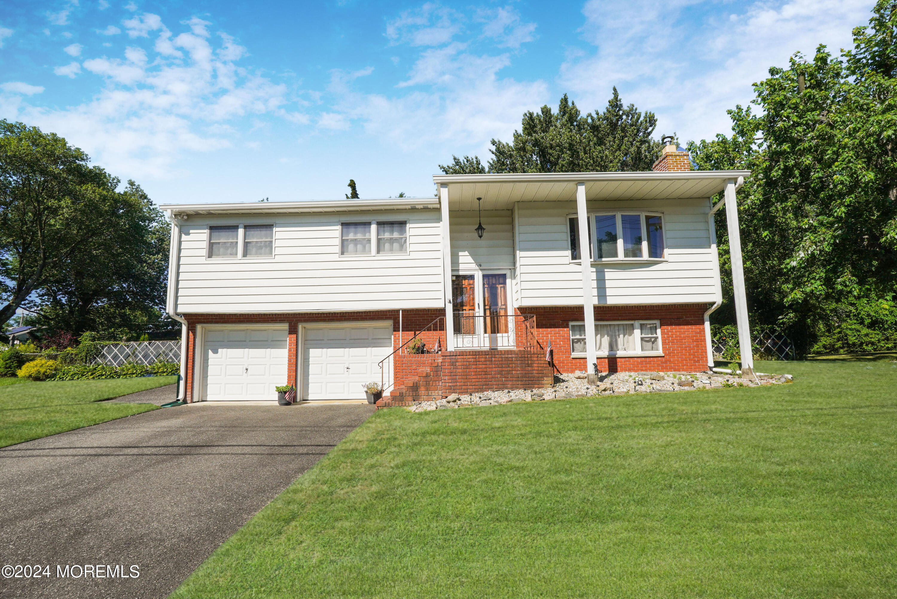 719 John Terrace