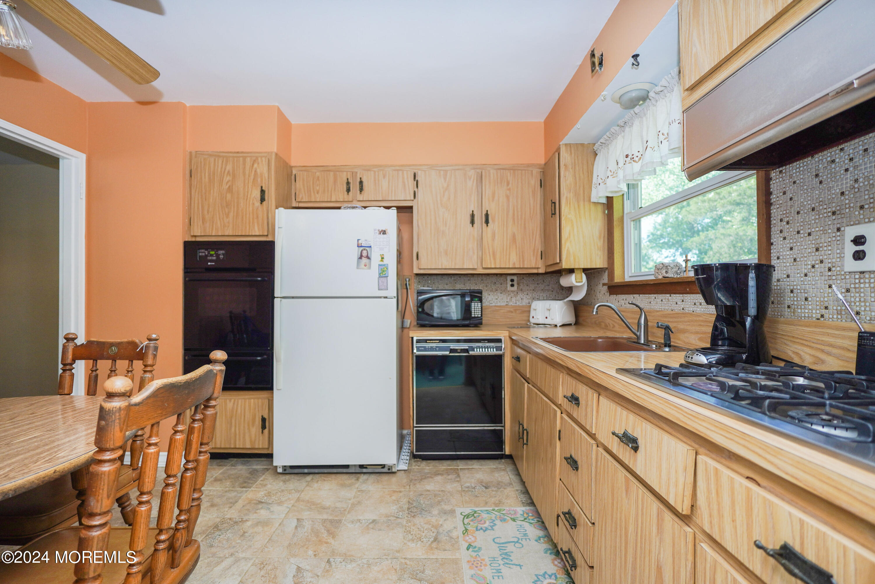 719 John Terrace