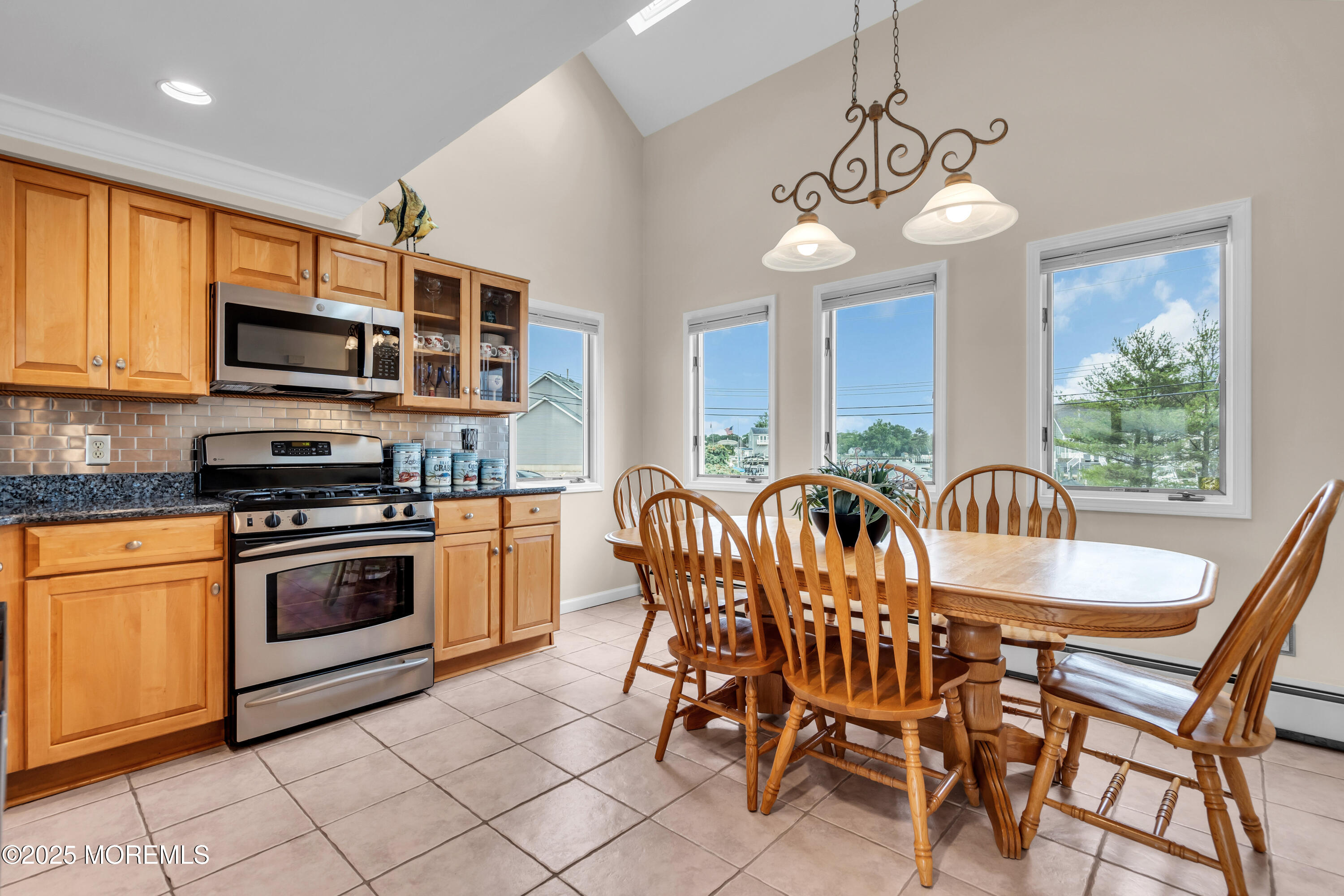 654 Fairview Lane