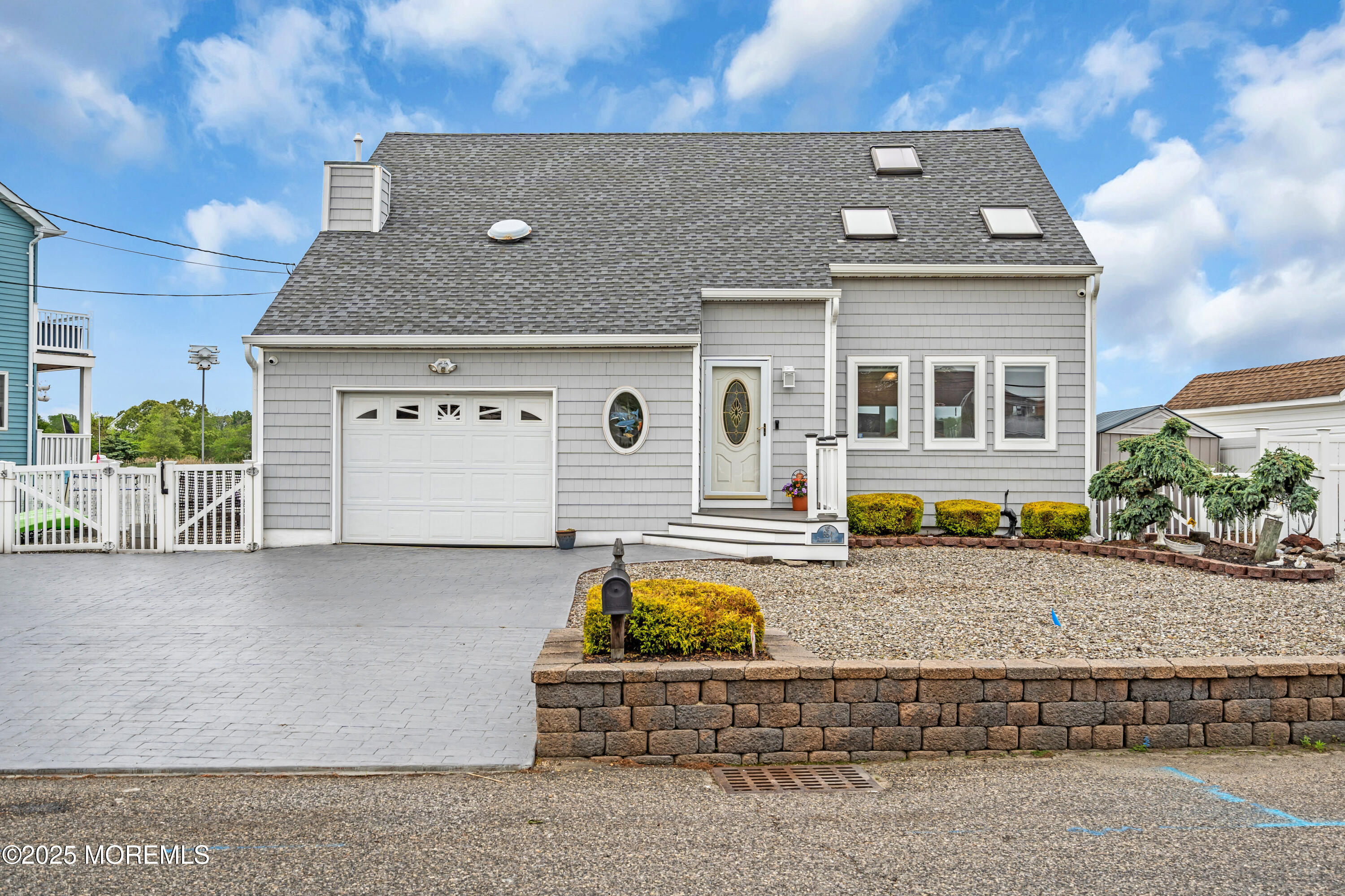 654 Fairview Lane