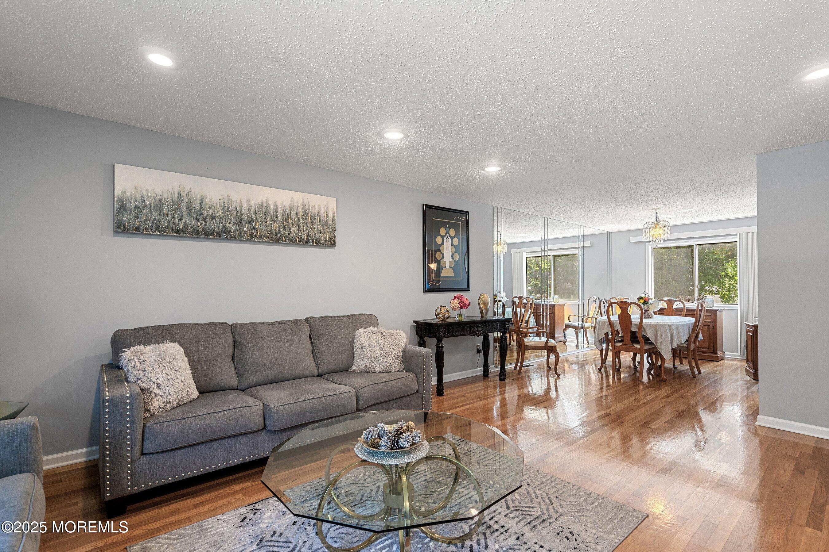 51 Dortmunder Drive