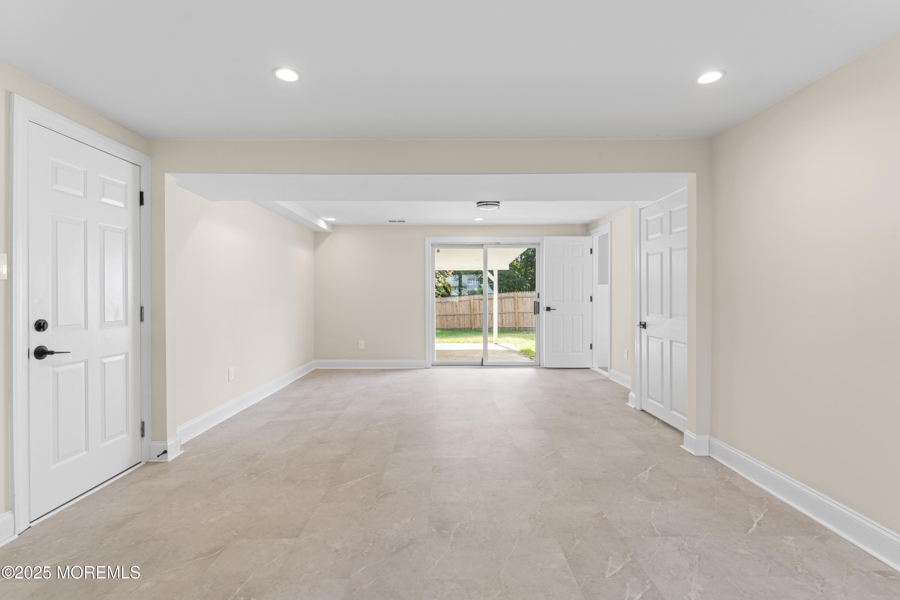 8 Chesapeake Road