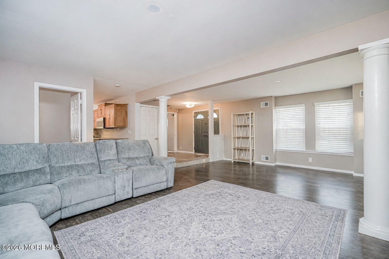2 Sahara Court