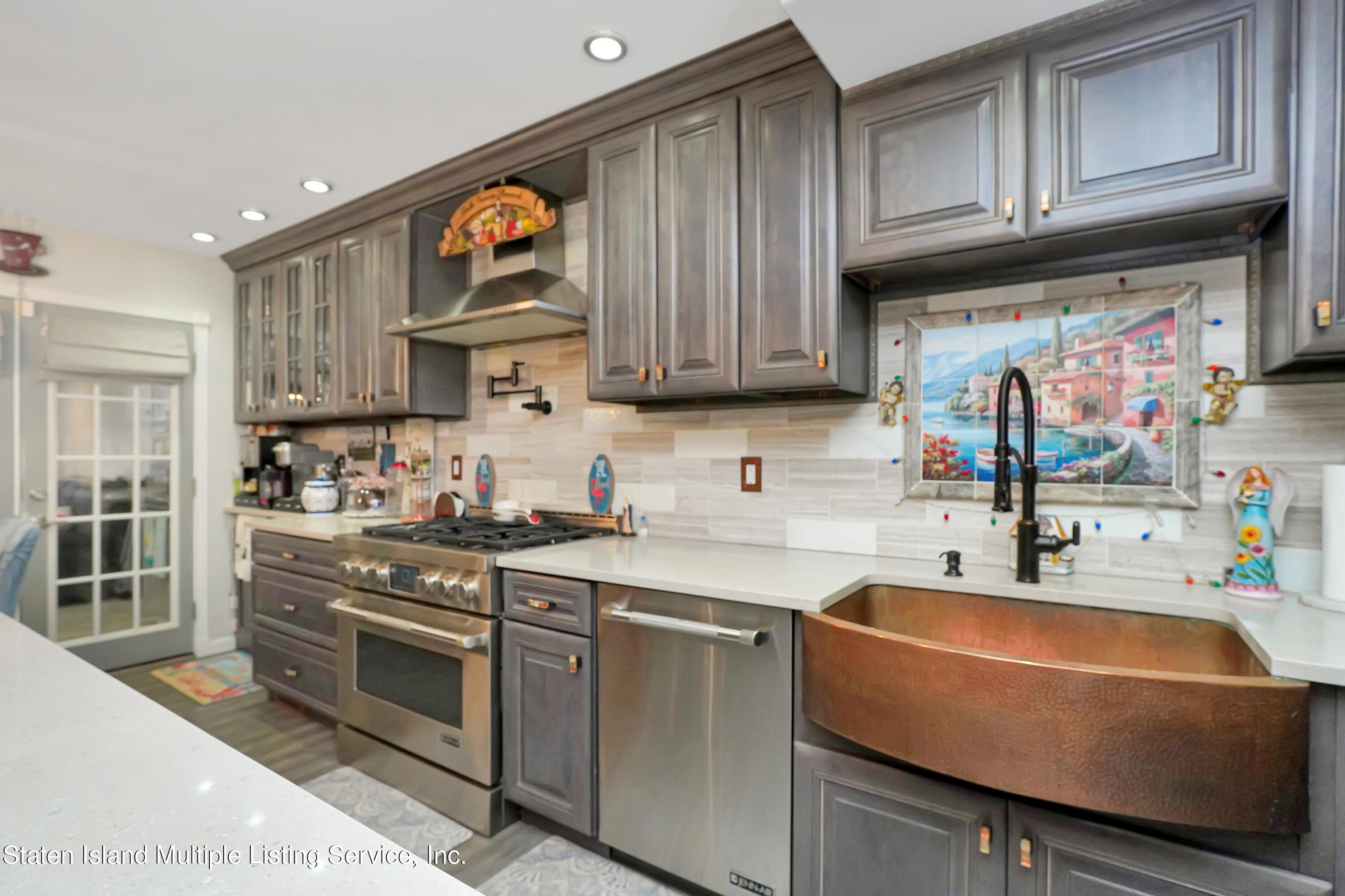 684 Correll Avenue