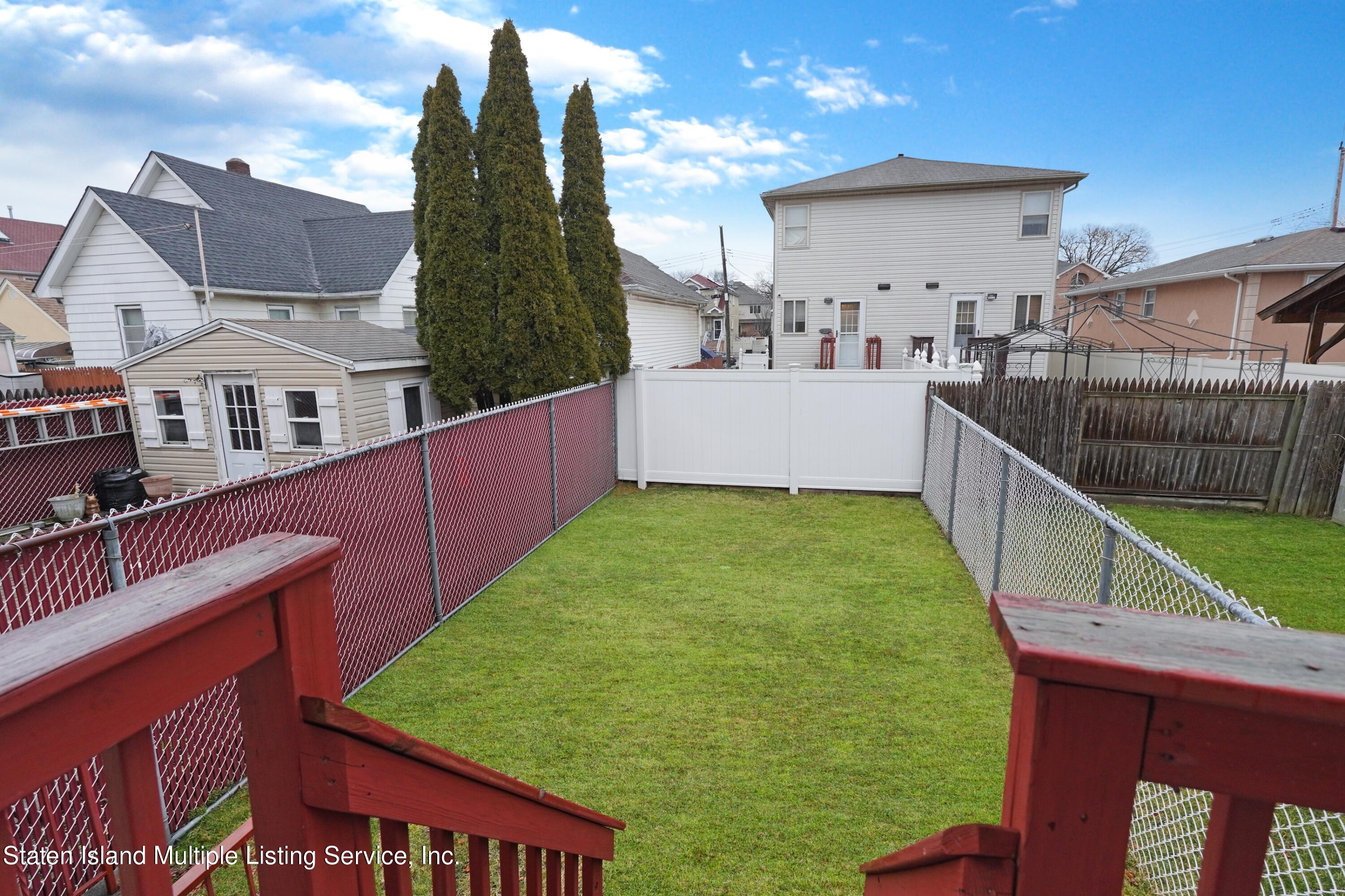 281 Lamport Boulevard