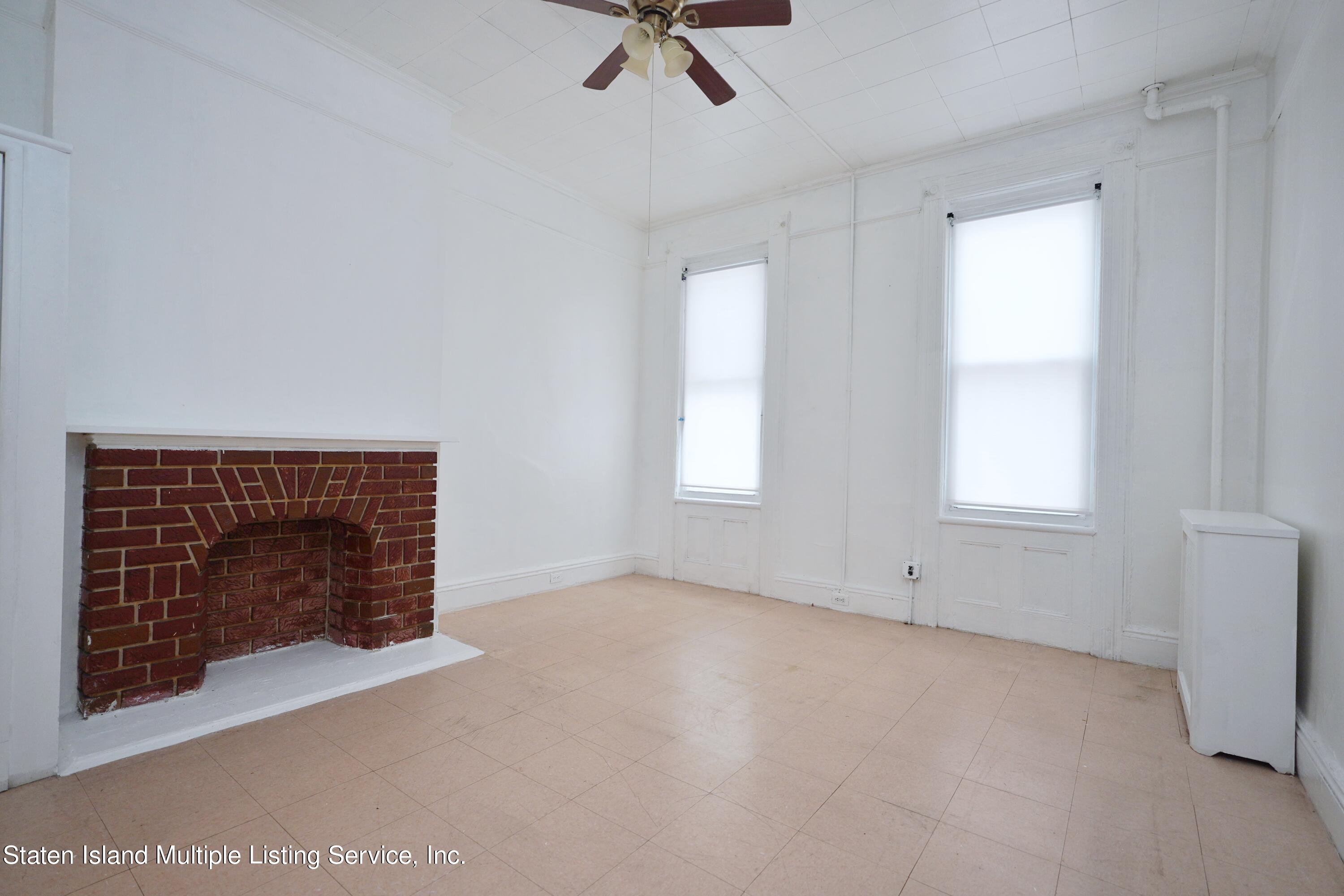 144 Somers Street
