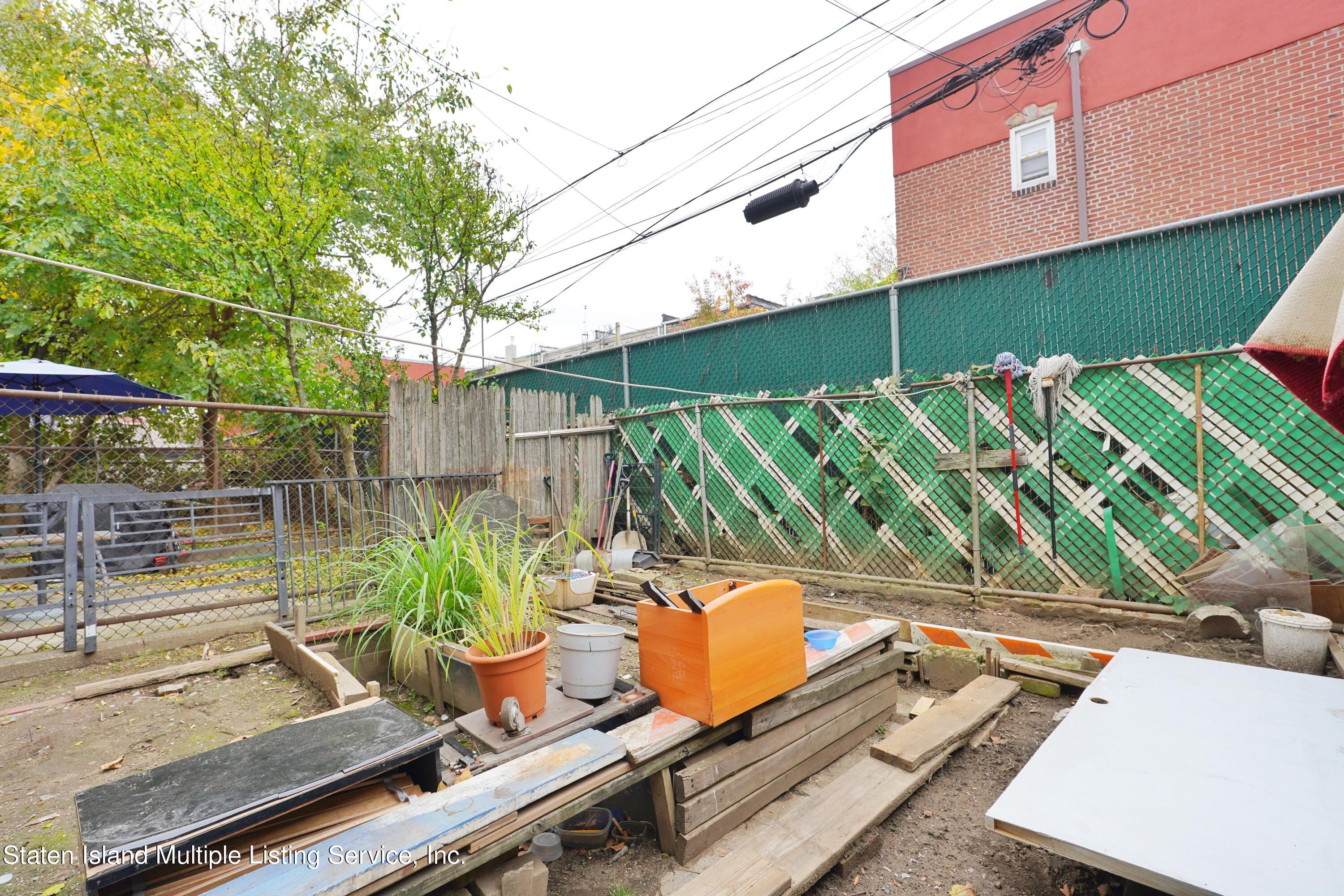 144 Somers Street