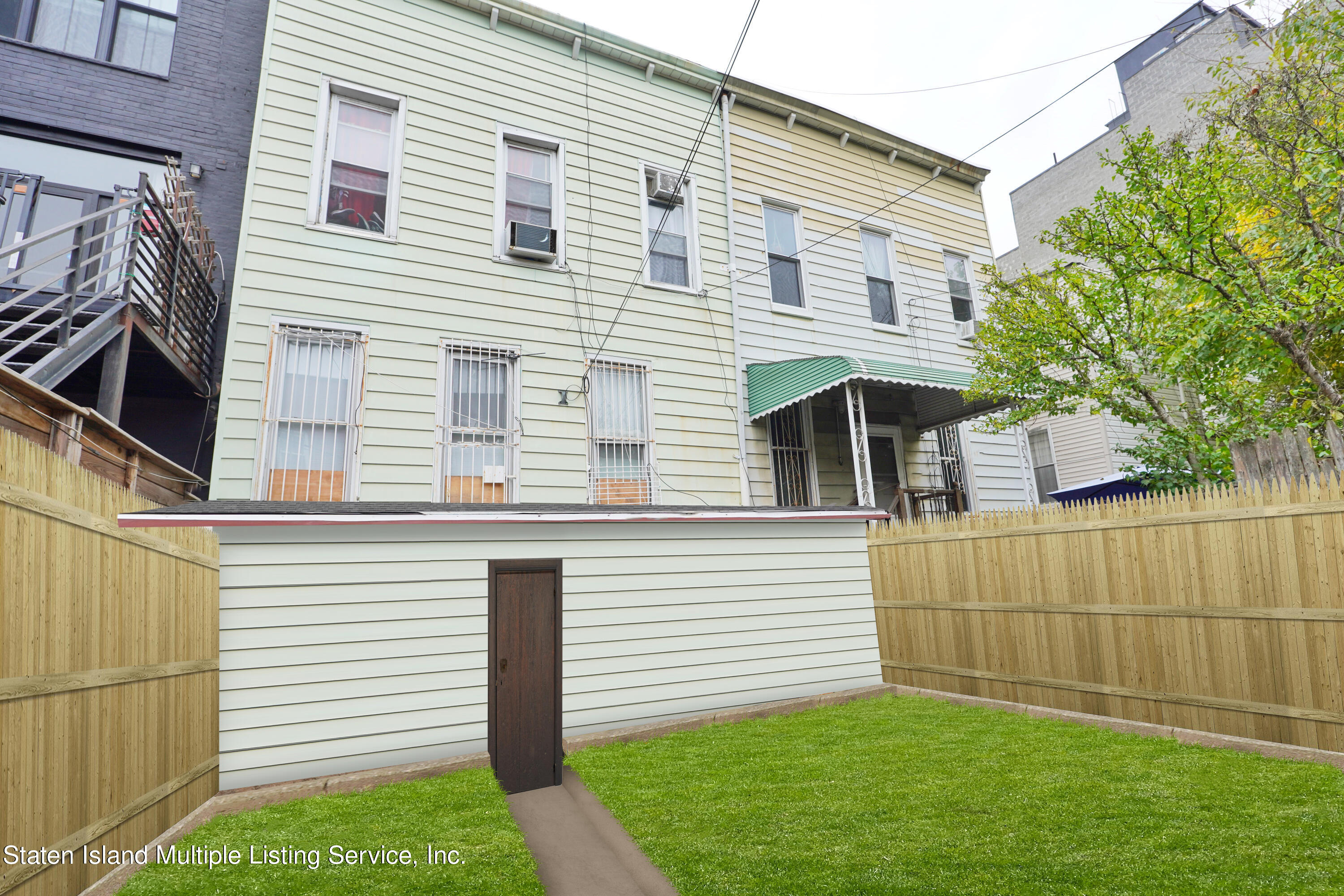 144 Somers Street