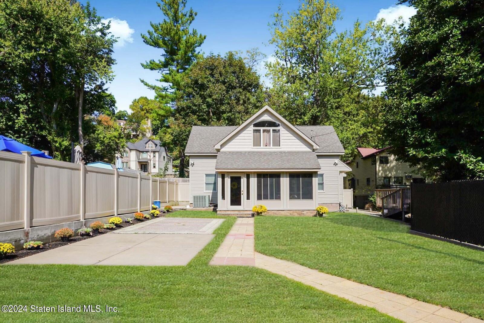393 St Andrews Road