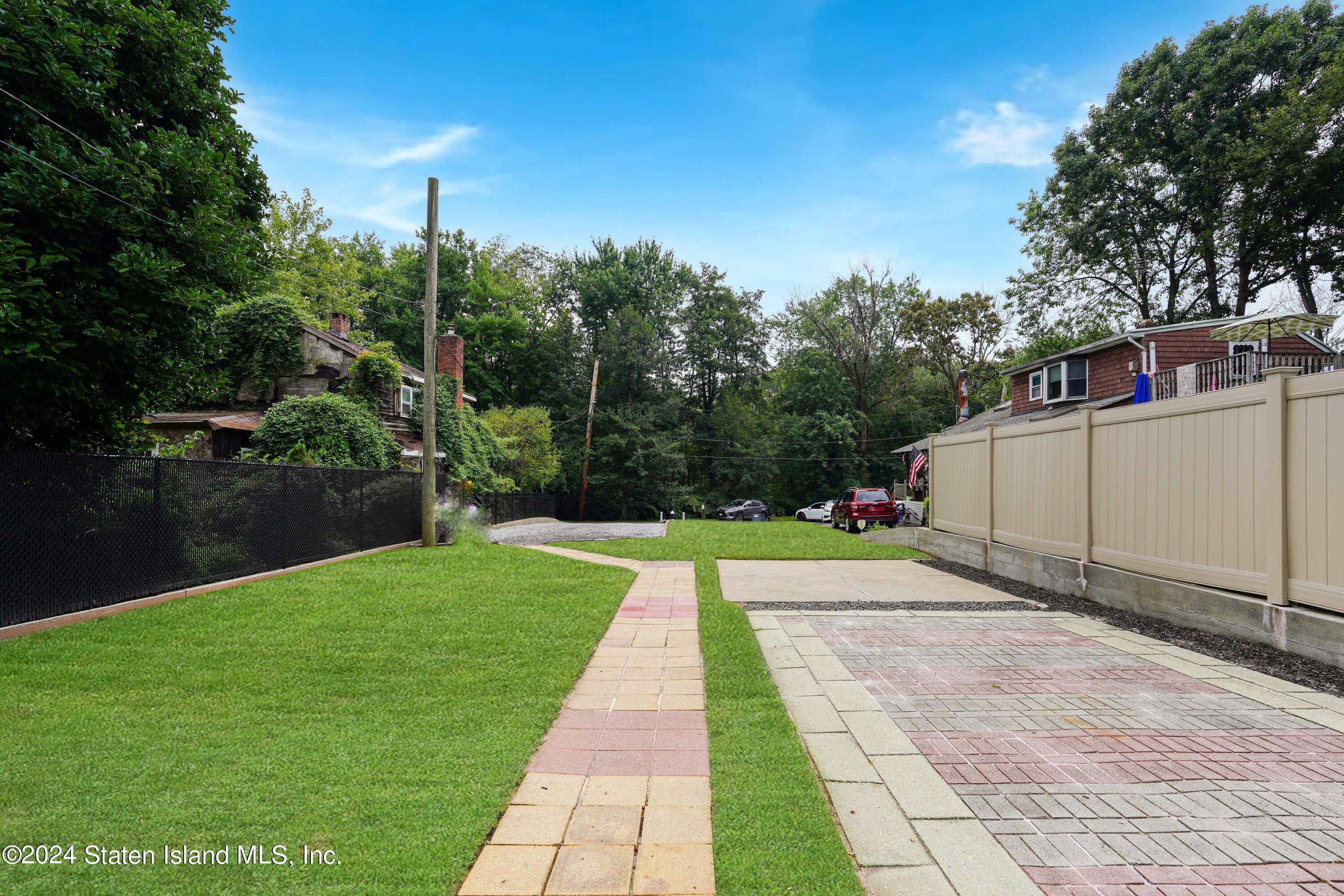 393 St Andrews Road