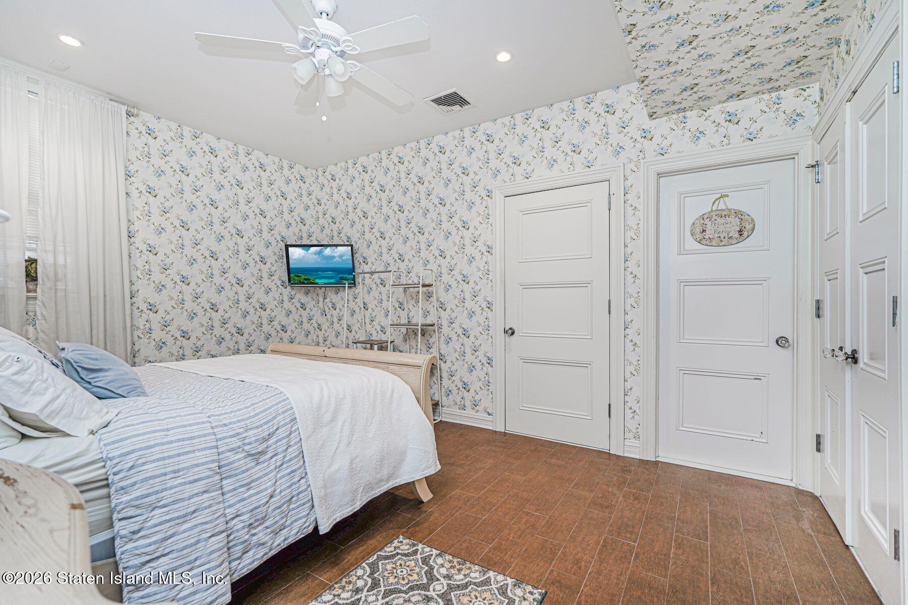 125 Benedict Road