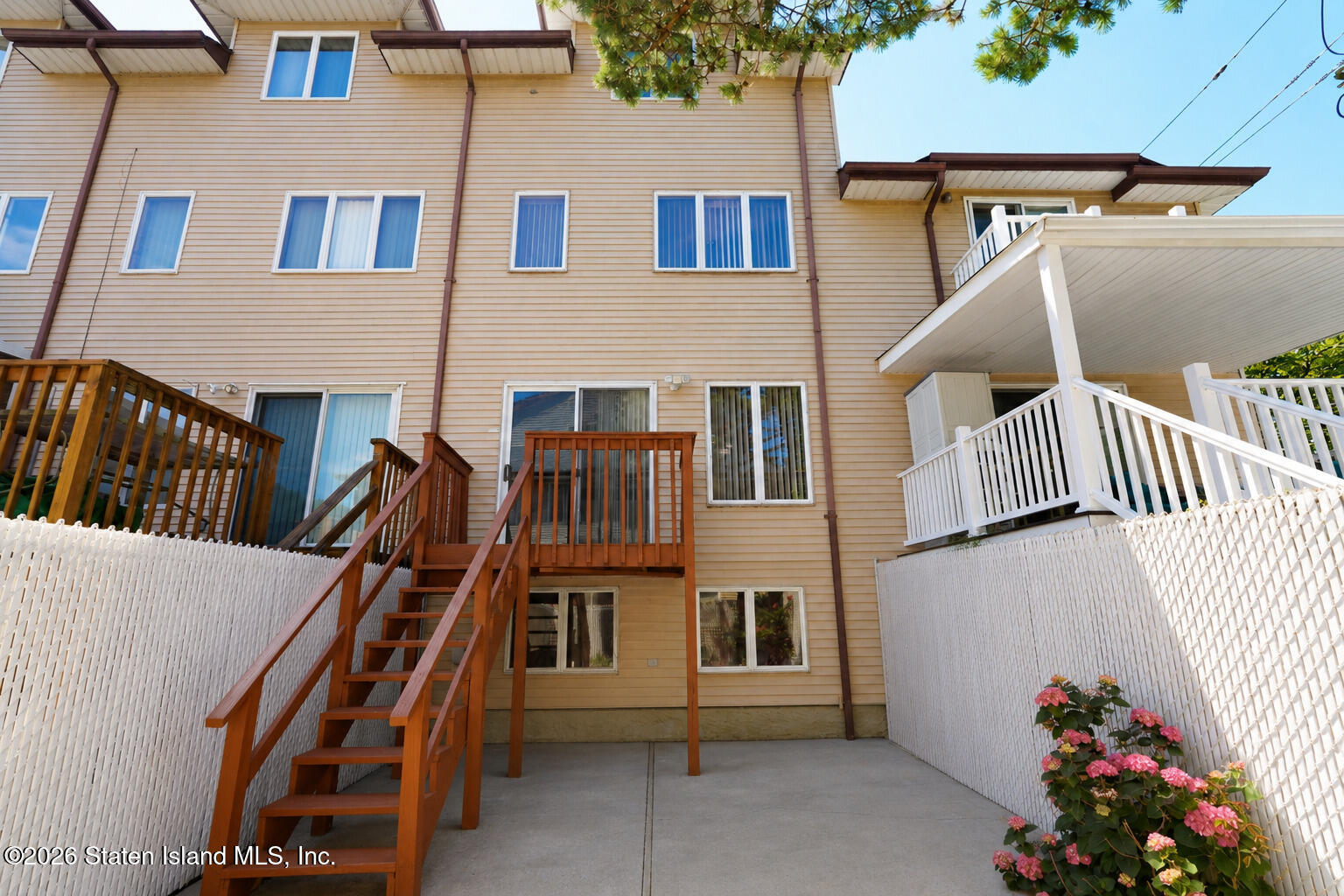 151 Katan Avenue