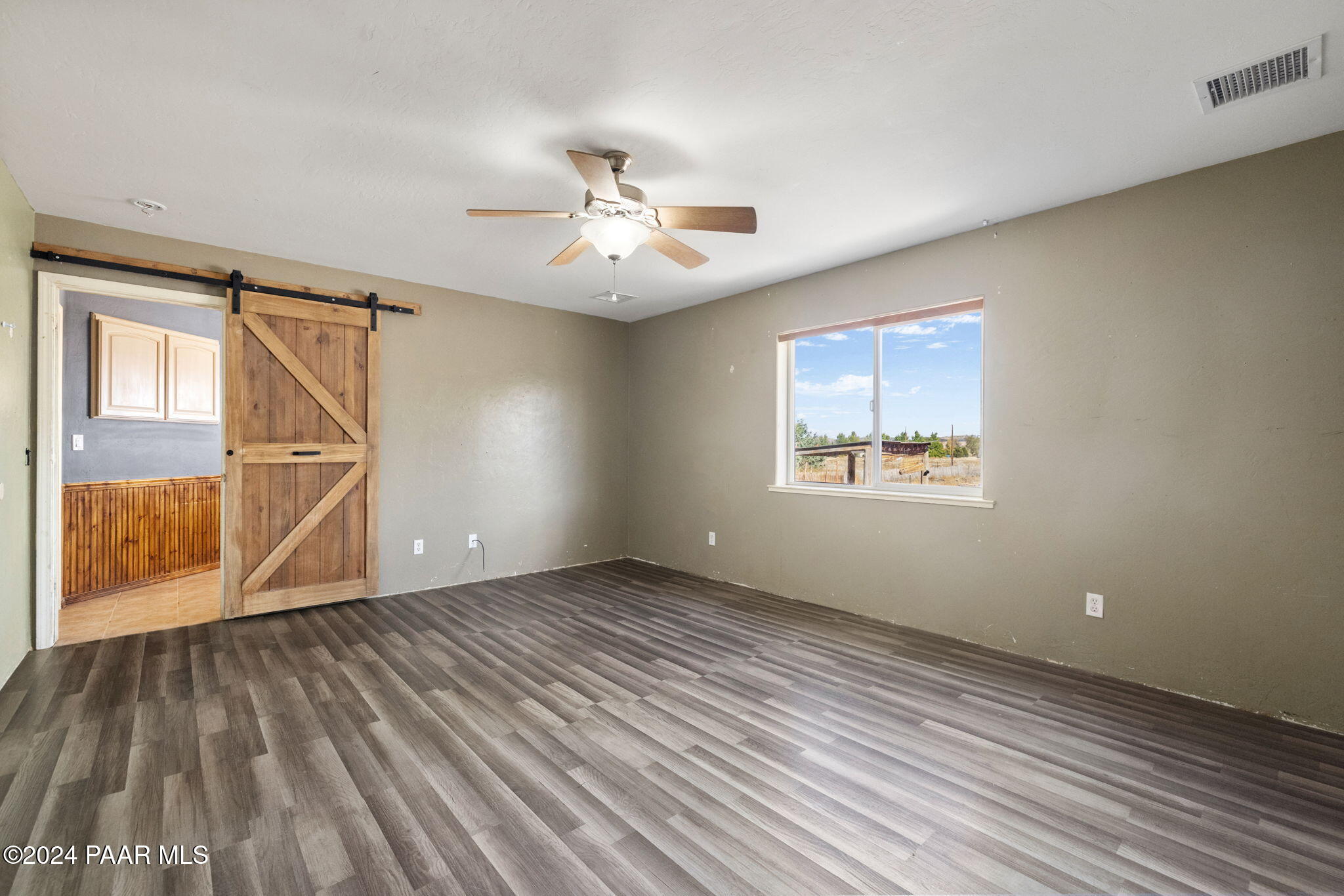 2311 Horseshoe Trail