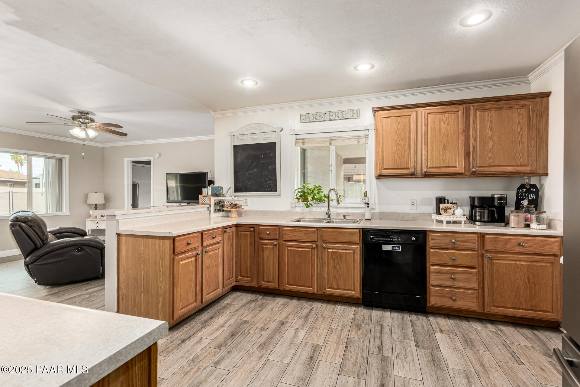 2509 W Village Drive
