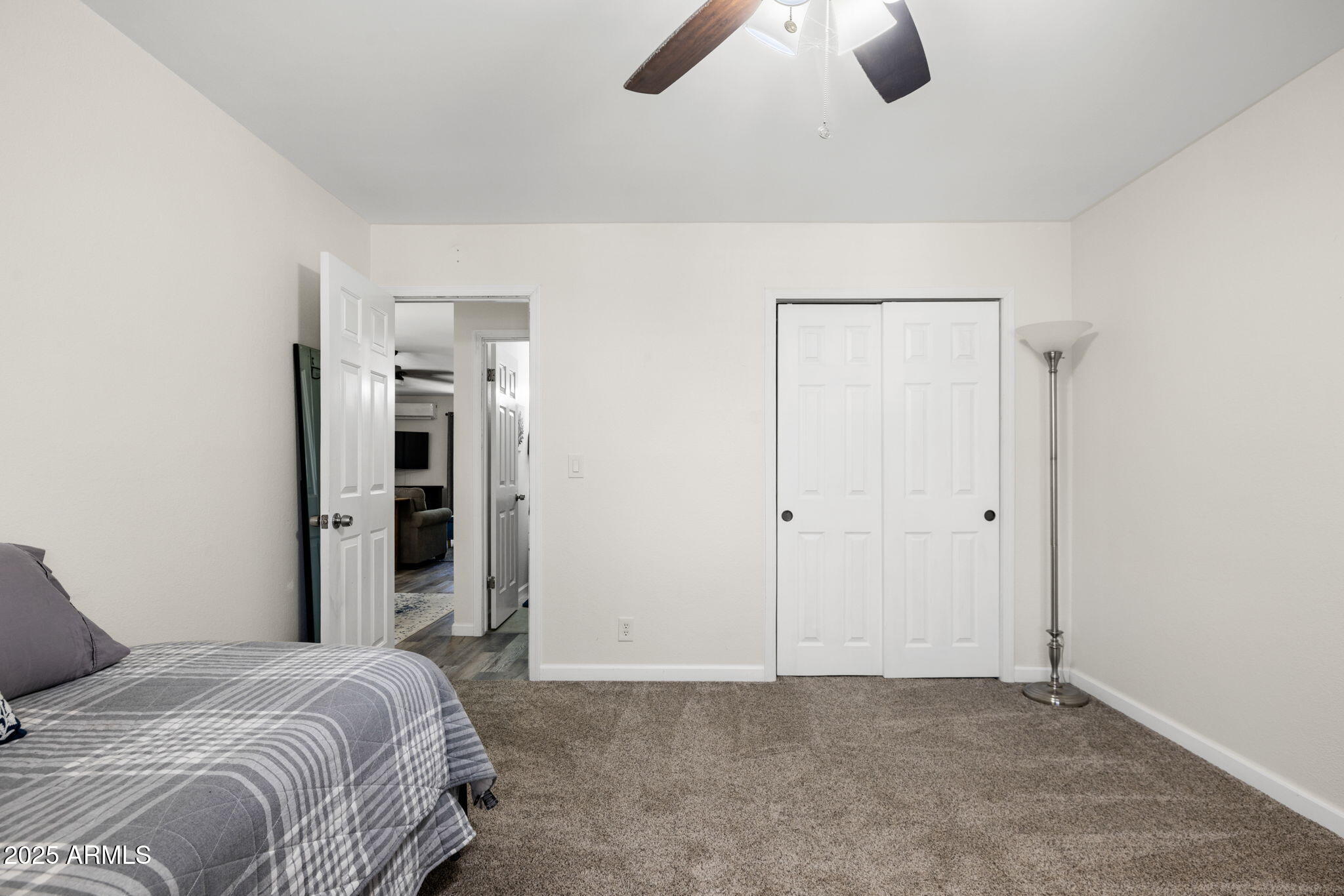 1608 Canada Crescent