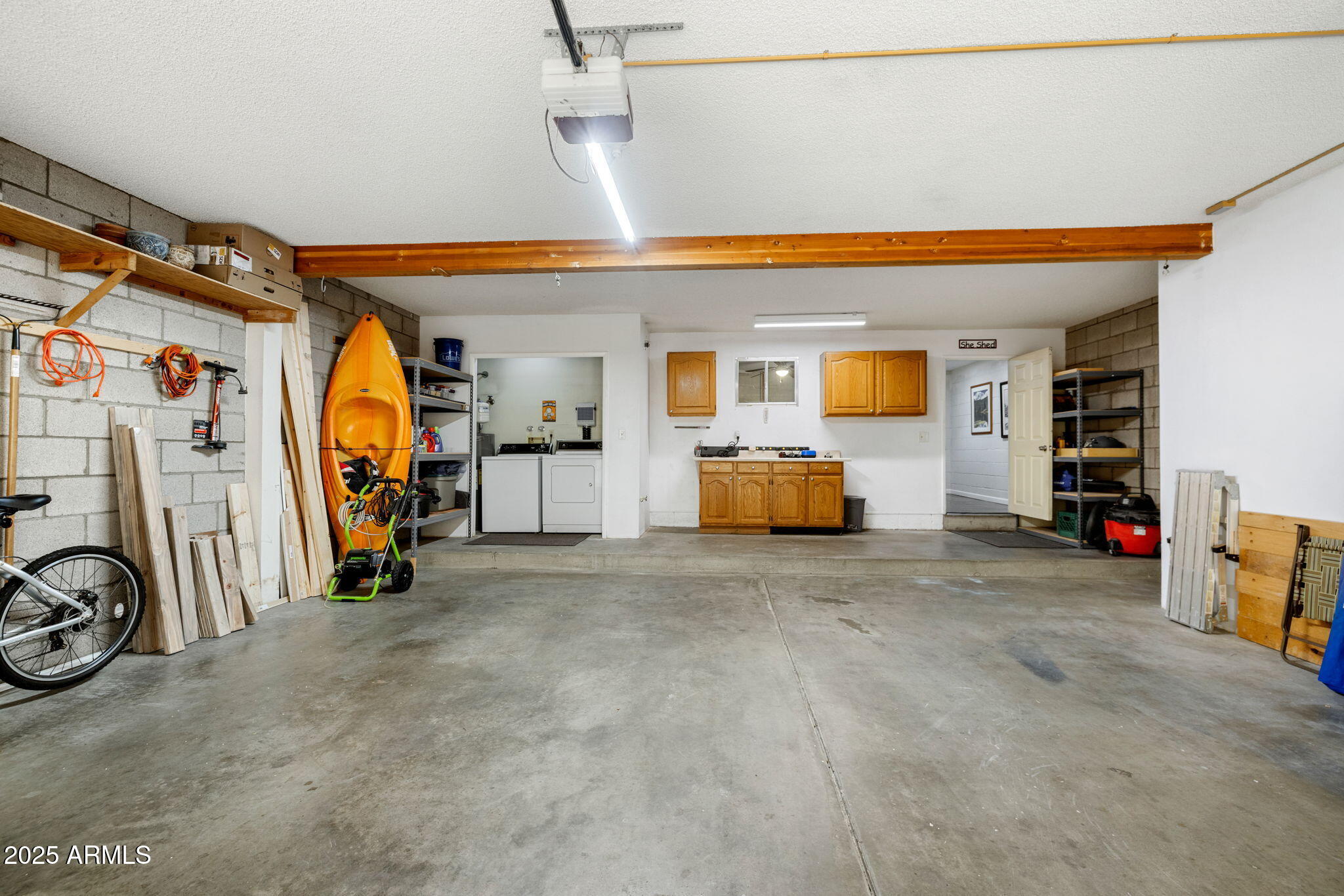 1608 Canada Crescent