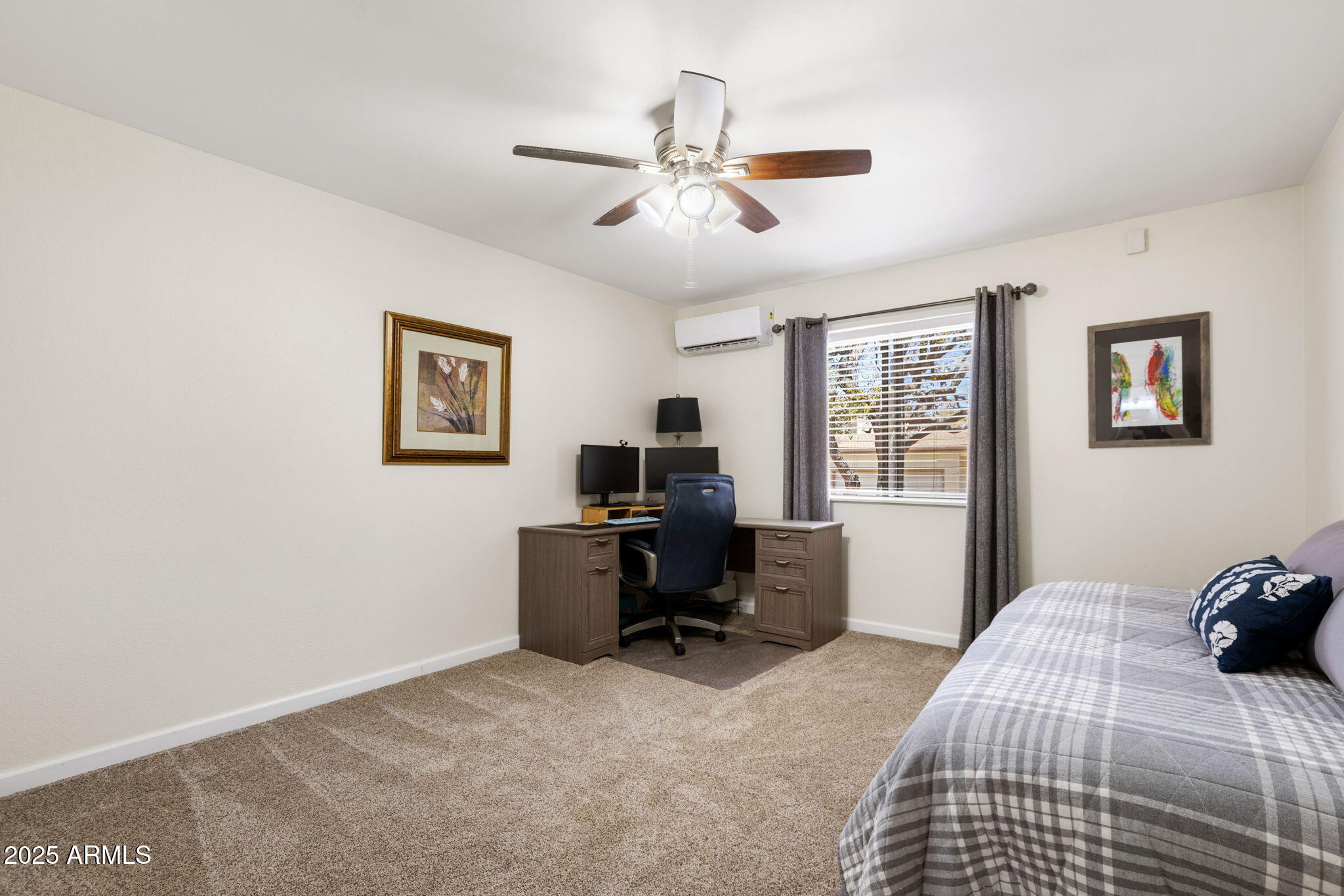 1608 Canada Crescent