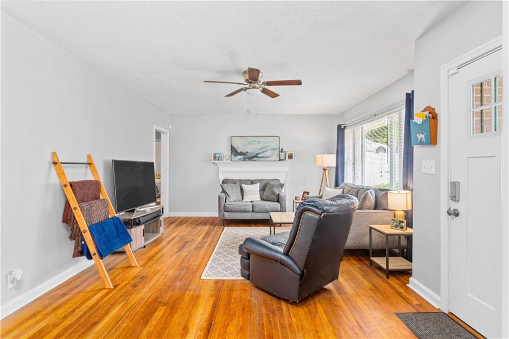 1946 Sandtown Road SW