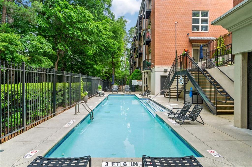 560 Dutch Valley Road NE Unit: 2405
