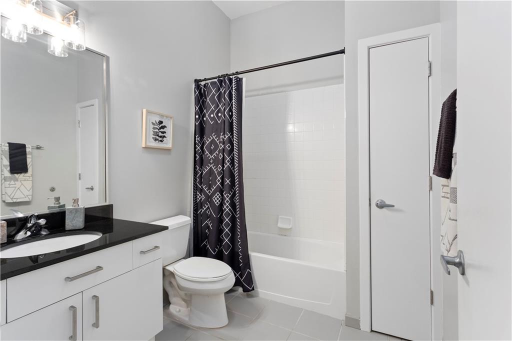 560 Dutch Valley Road NE Unit: 2405