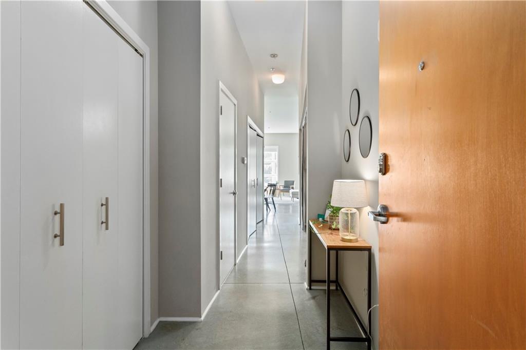 560 Dutch Valley Road NE Unit: 2405