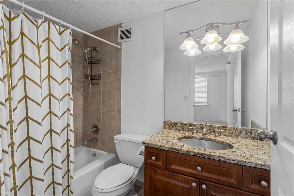 2479 Peachtree Road NE Unit: 816