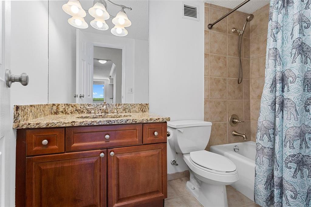 2479 Peachtree Road NE Unit: 816