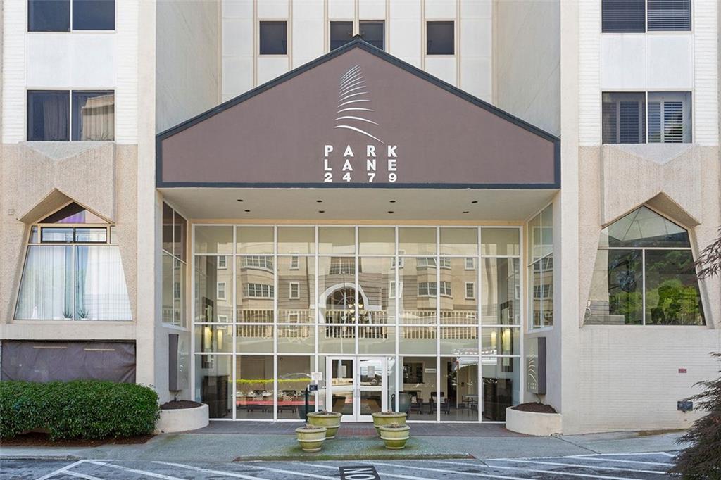 2479 Peachtree Road NE Unit: 816
