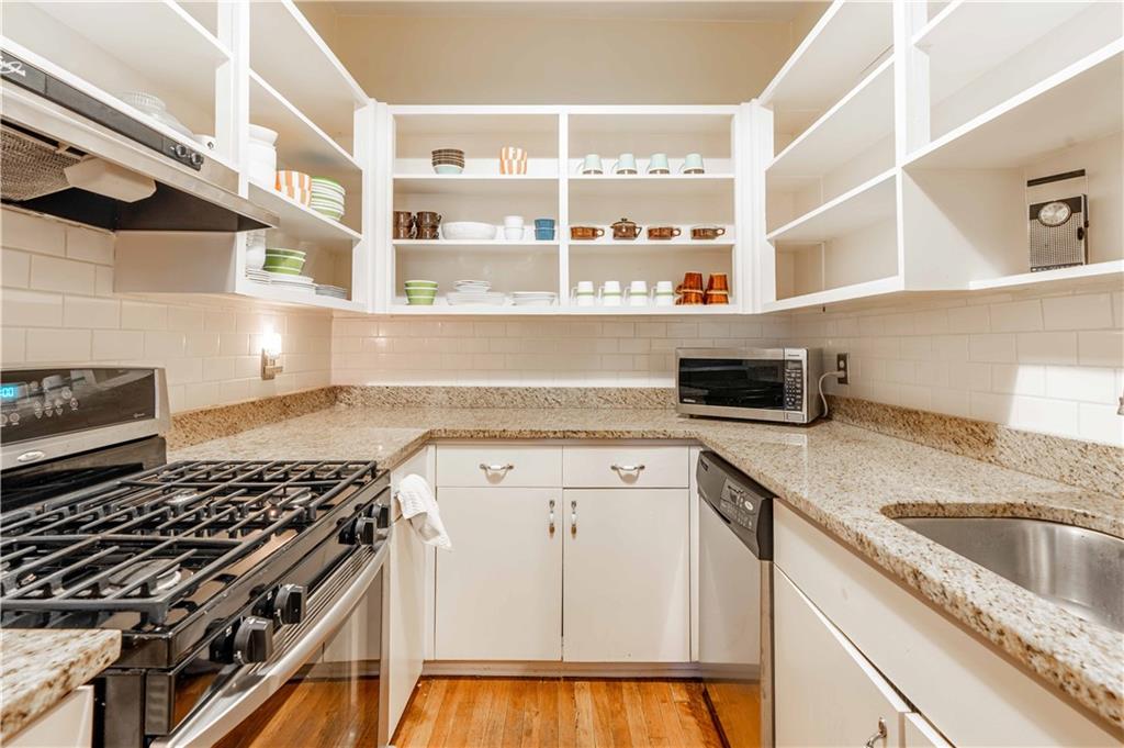 1025 Saint Charles Avenue Unit: B