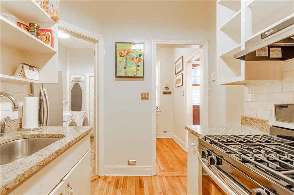 1025 Saint Charles Avenue Unit: B