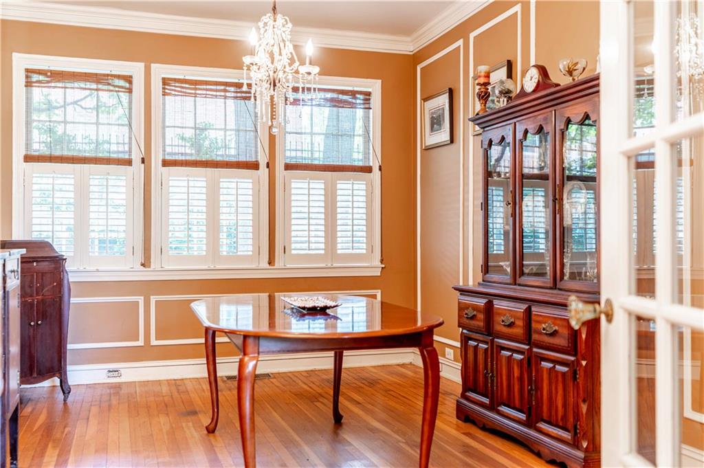 1025 Saint Charles Avenue Unit: B