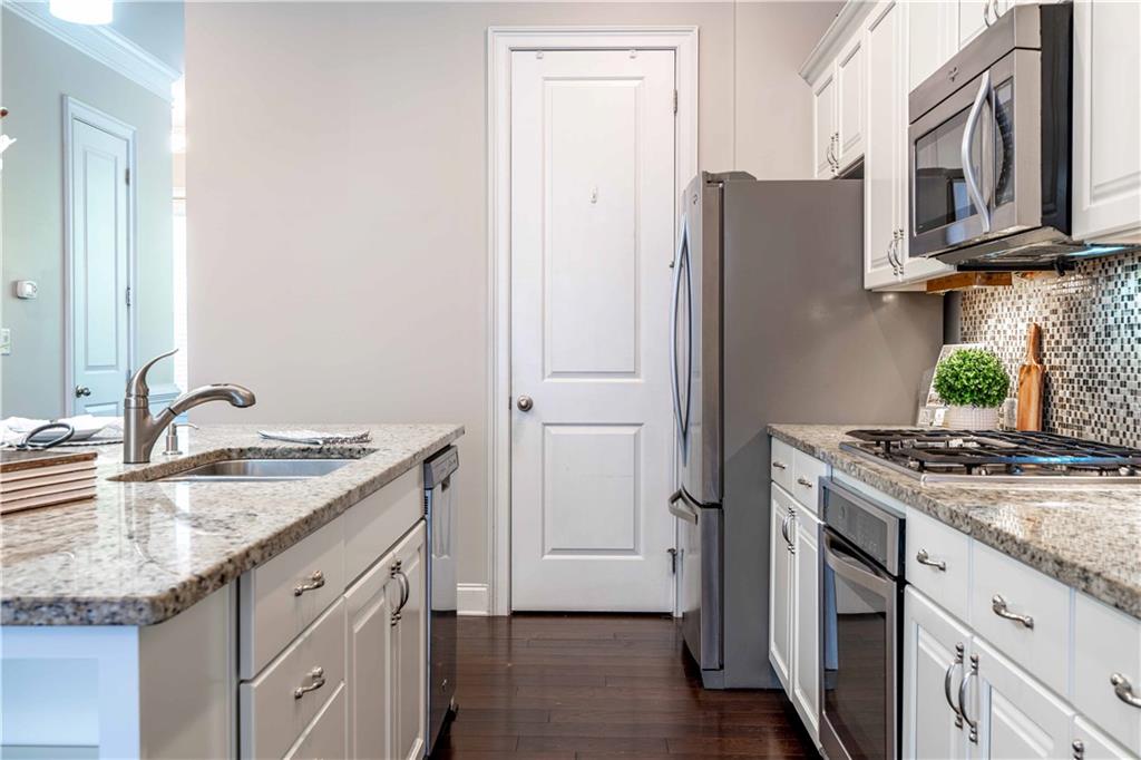 316 Alderwood Lane