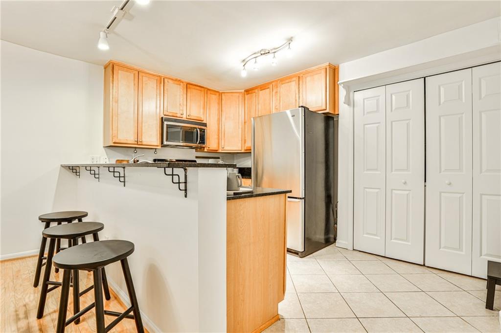 1445 MONROE Drive NE Unit: F30