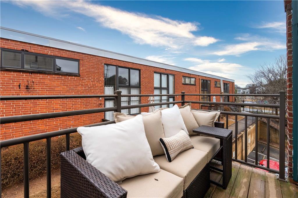 174 Chester Avenue SE Unit: 61