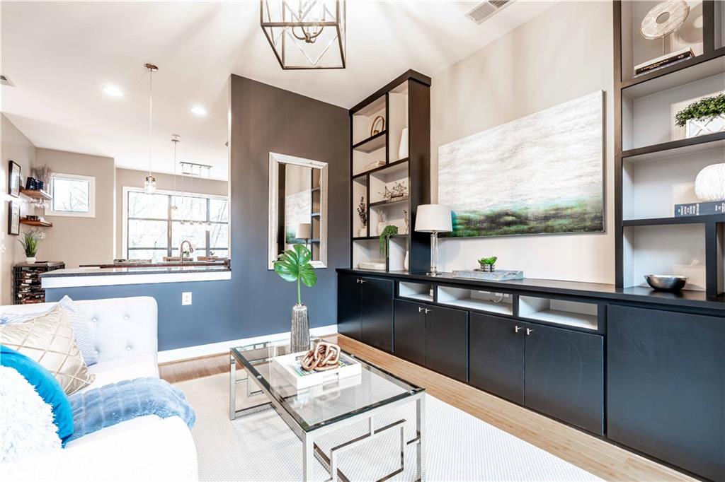 174 Chester Avenue SE Unit: 61