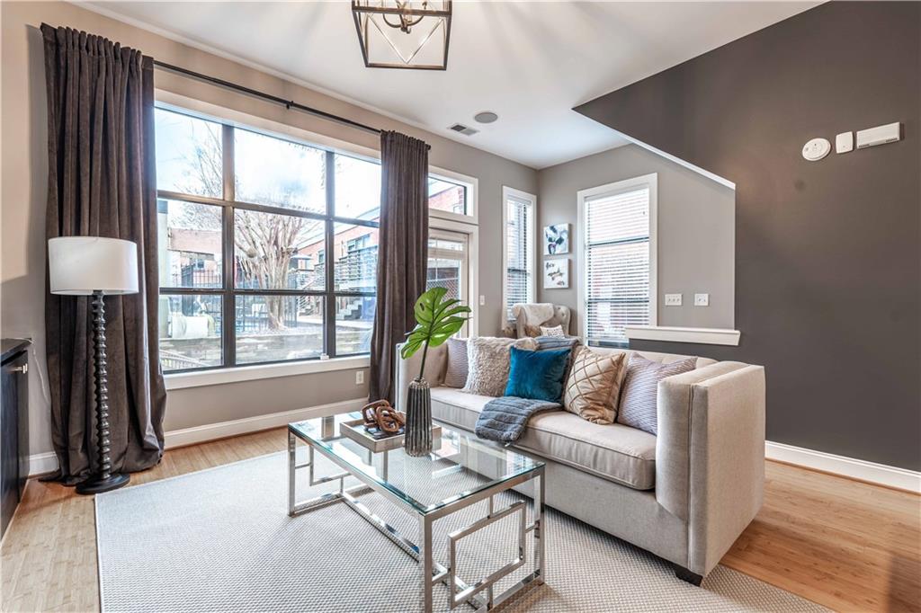 174 Chester Avenue SE Unit: 61