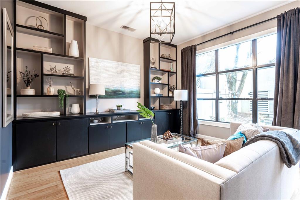 174 Chester Avenue SE Unit: 61
