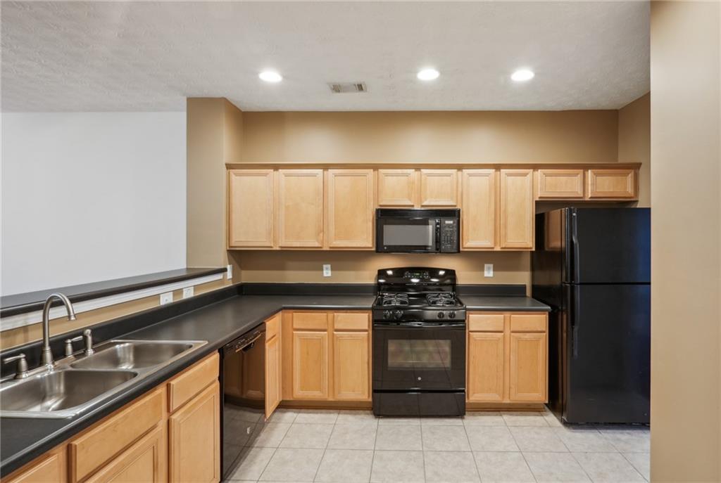787 Brookside Parc Lane